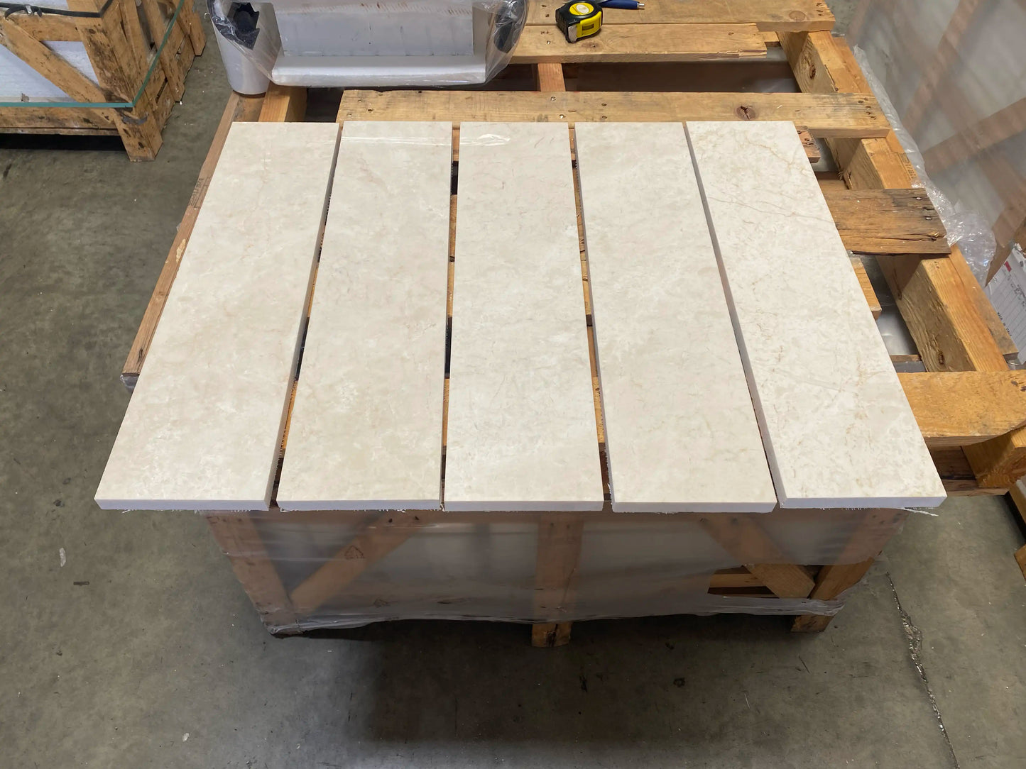 Azulejo para pared y suelo color crema noble blanco de 6 x 24 pulgadas