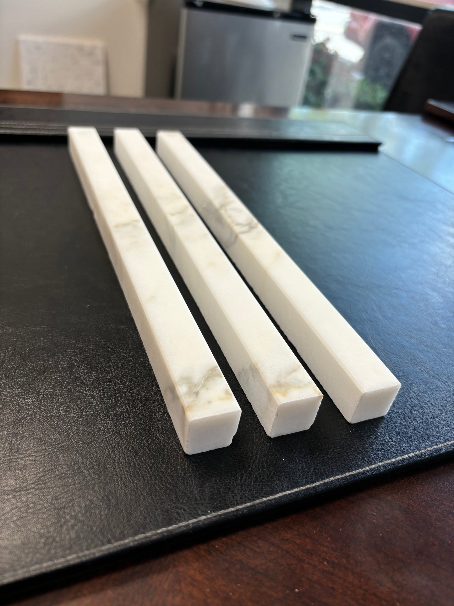 Calacatta Gold Box Liner Molding Trim 3/4" x 3/4" x 12"