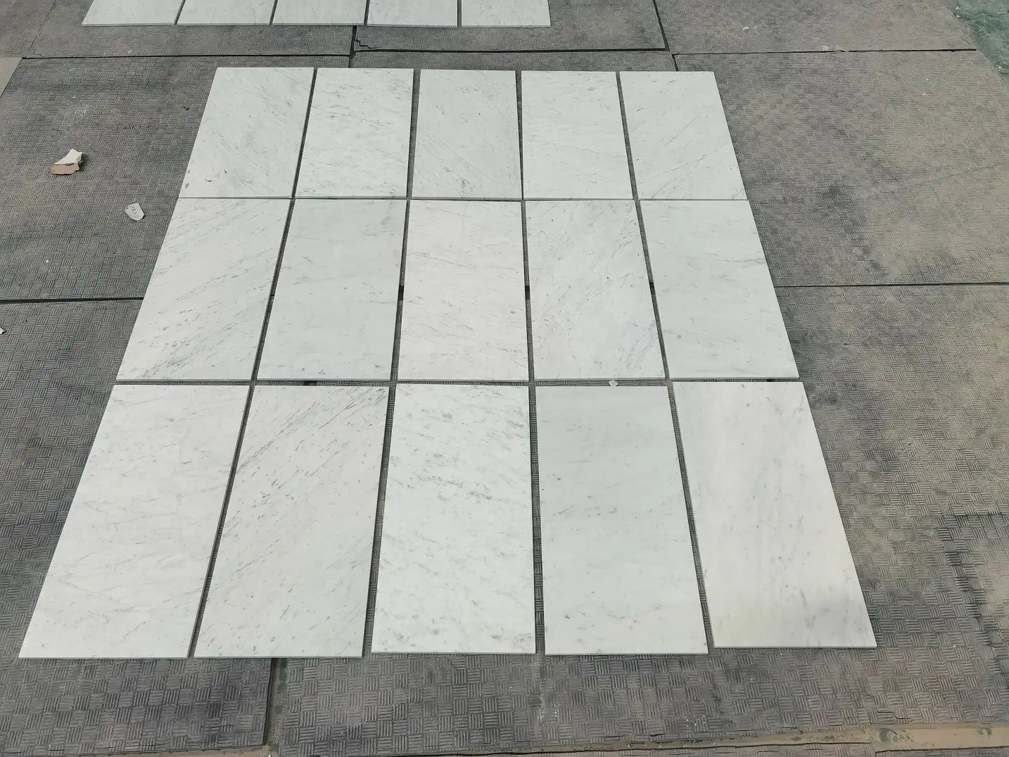 Azulejo blanco italiano Carrara para pared y suelo, 45,7 x 91,4 cm