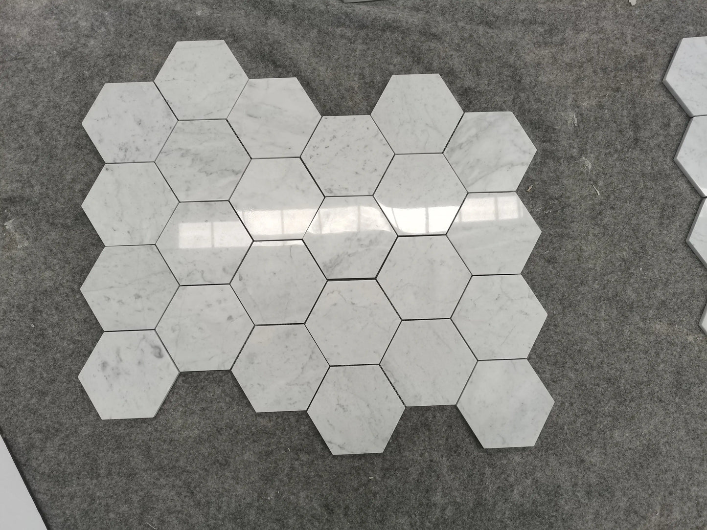 Mosaico hexagonal italiano Carrara para salpicadero y pared (5")
