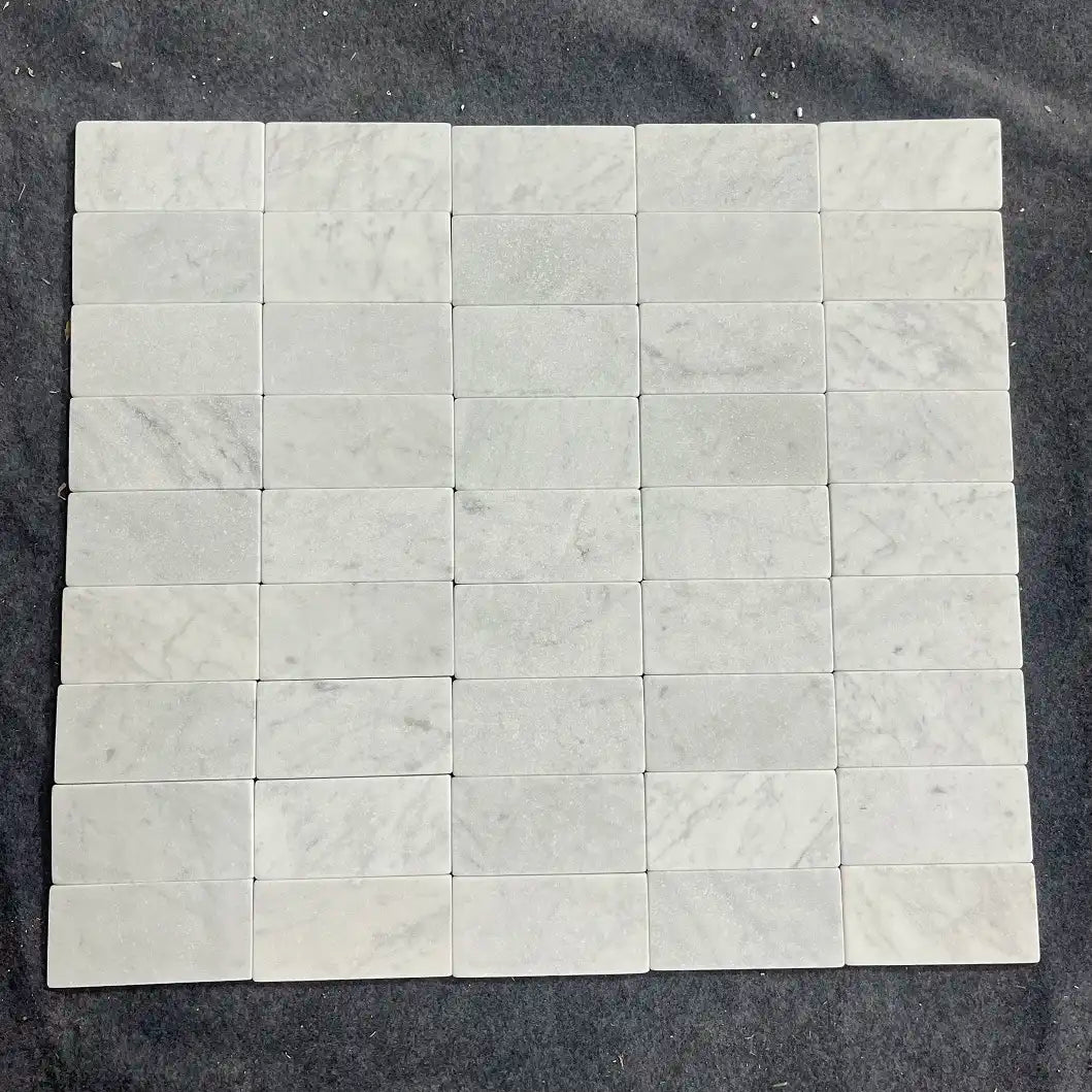Azulejo de pared y suelo Carrara blanco italiano envejecido de 7,6 x 15,2 cm
