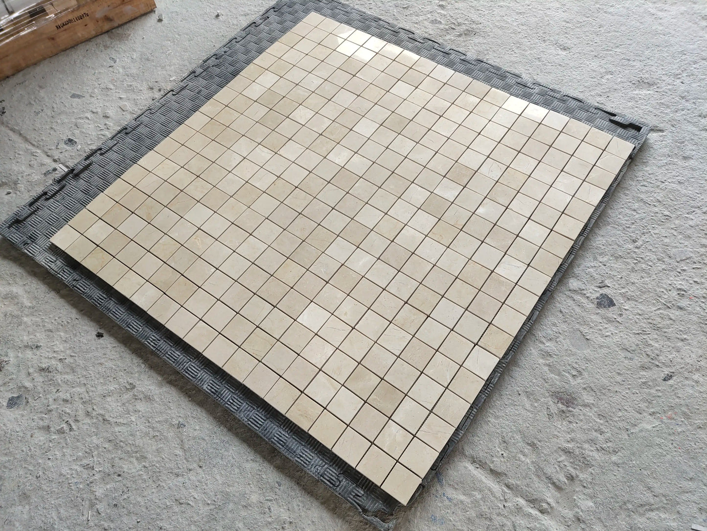 Azulejo de mosaico cuadrado de mármol crema de 2 x 2 pulgadas