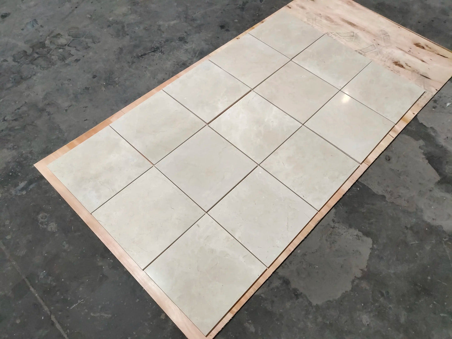 Azulejo premium para pared y piso pulido Crema Marfil de 30 x 30 cm