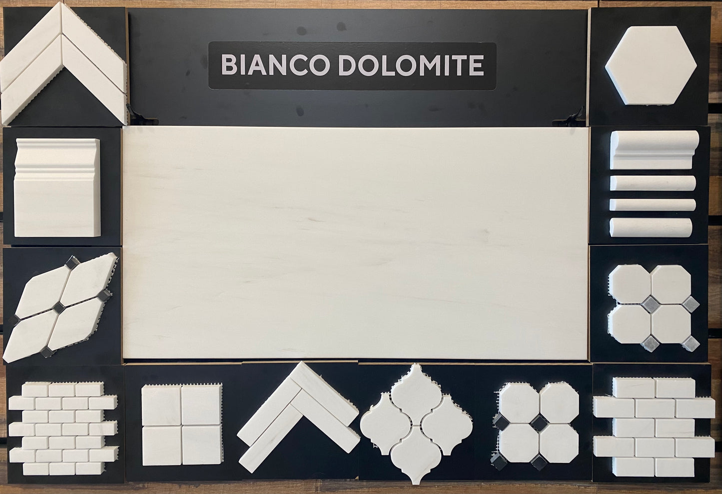 Exhibidores de paneles MM (tableros de 24" x 36" y 8" x 16")