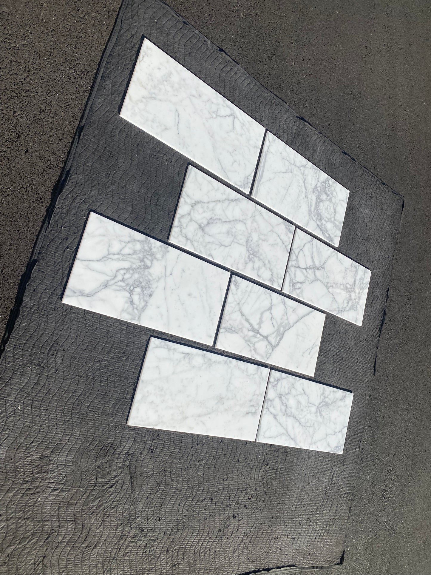 Calacatta Gold (Lot #055) 12" x 24" Floor Tile Polished - 782 SF