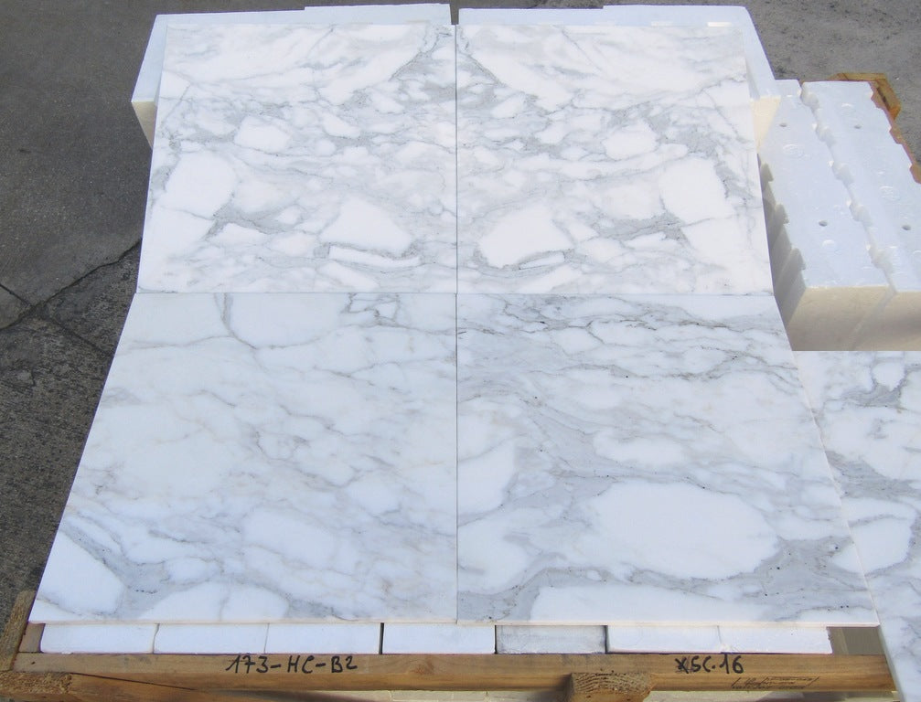 Azulejo para pared y suelo con microbiselado Calacatta Gold de 40,6 x 40,6 cm