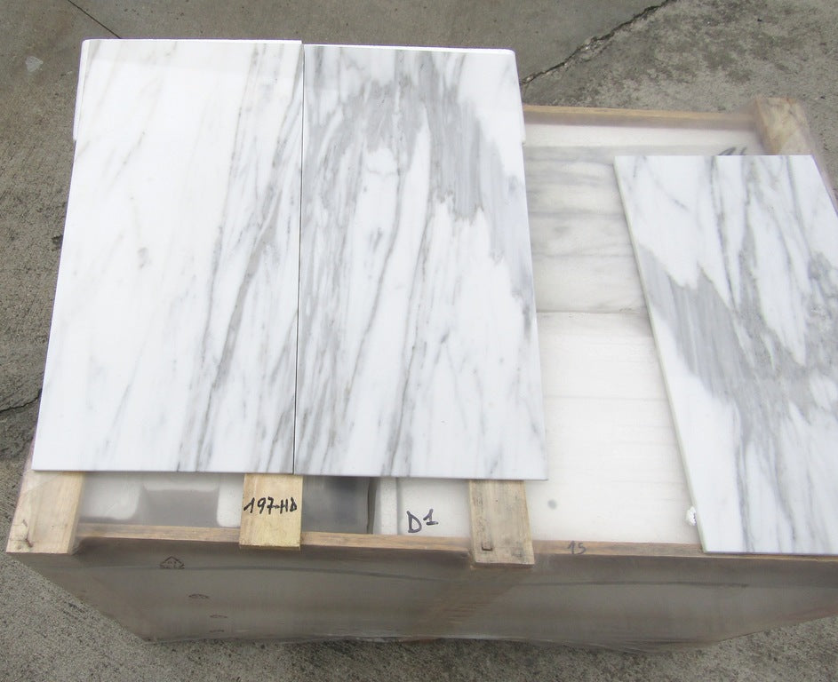 Calacatta Gold (Lot #197) 12" x 24" Floor Tile Polished - 260 SF