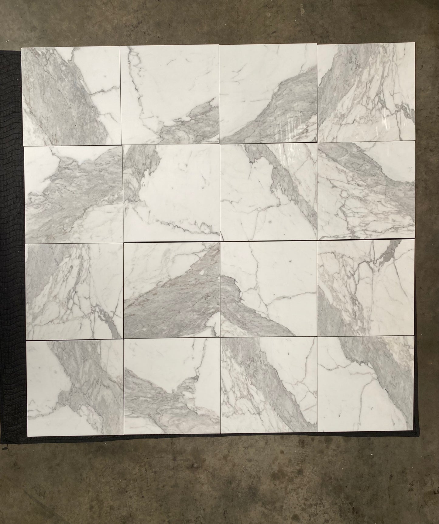 Statuario White (Lot #245) 18" x 18" Floor Tile Polished - 216 SF