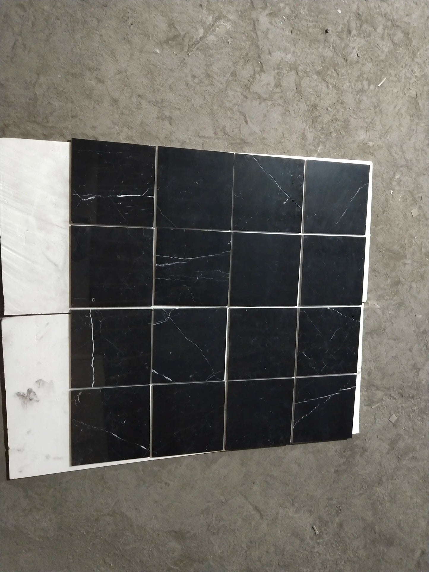Azulejo pulido para pared y suelo Nero Marquina de 30 x 30 cm