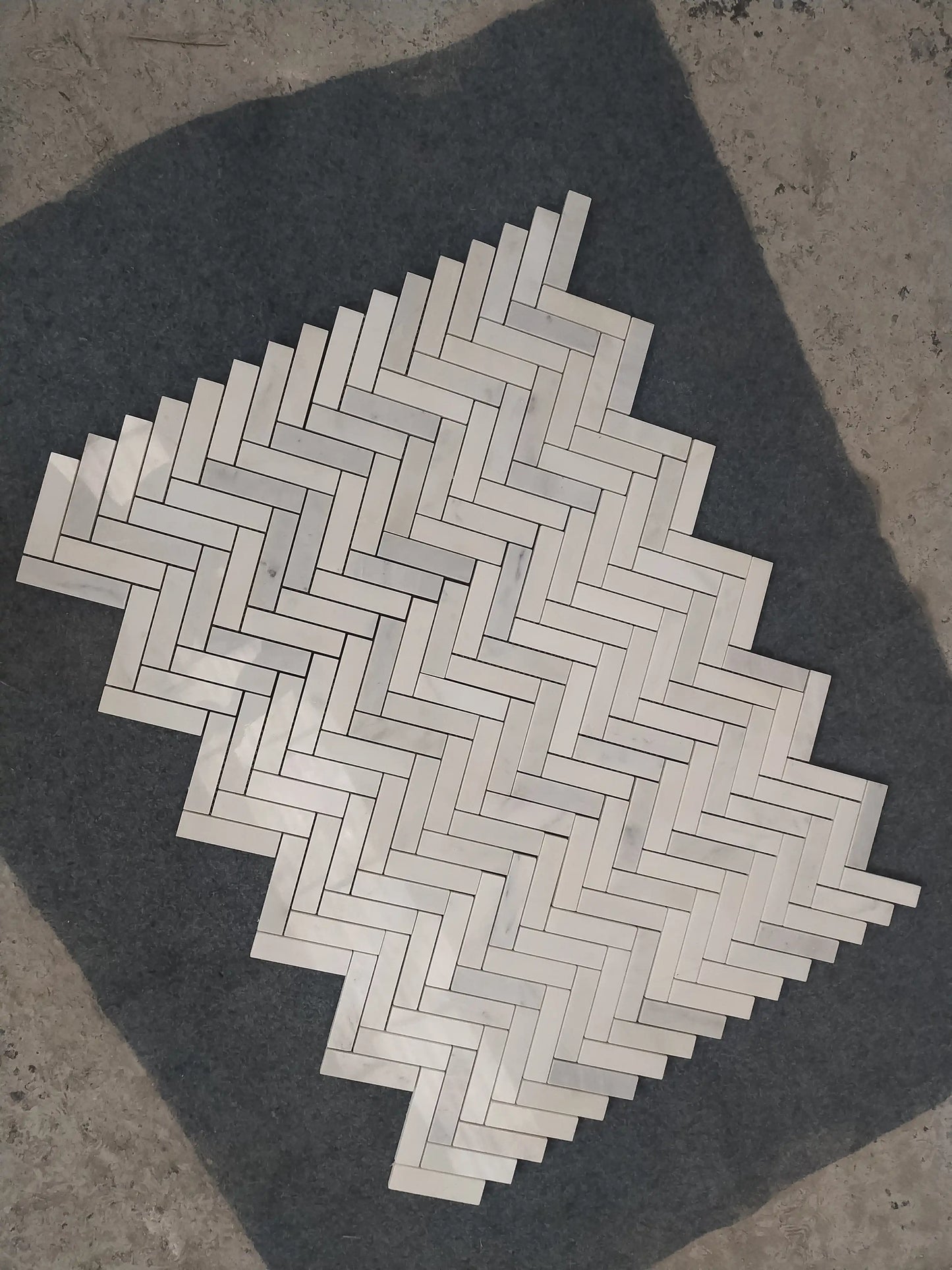 Oriental White Herringbone Mosaic Tile 1x4"