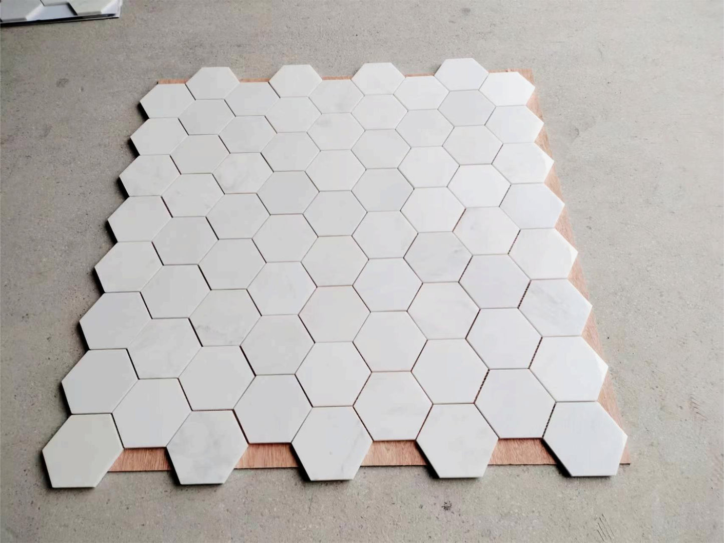 Azulejo de mosaico hexagonal blanco oriental de 5 x 5 pulgadas