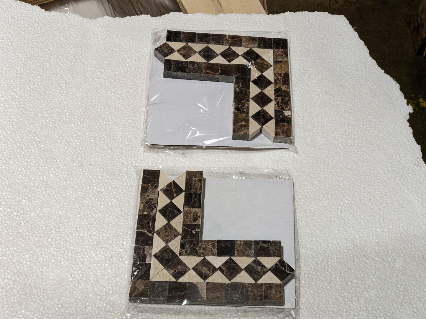 Emperador Dark Polished BIAS w/Crema Marfil Dots Border Corner Tile