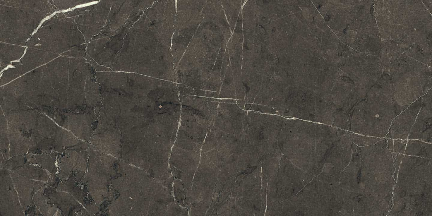 Azulejo de porcelana pulida con aspecto de mármol Graphite Cerim - 30 x 61 cm