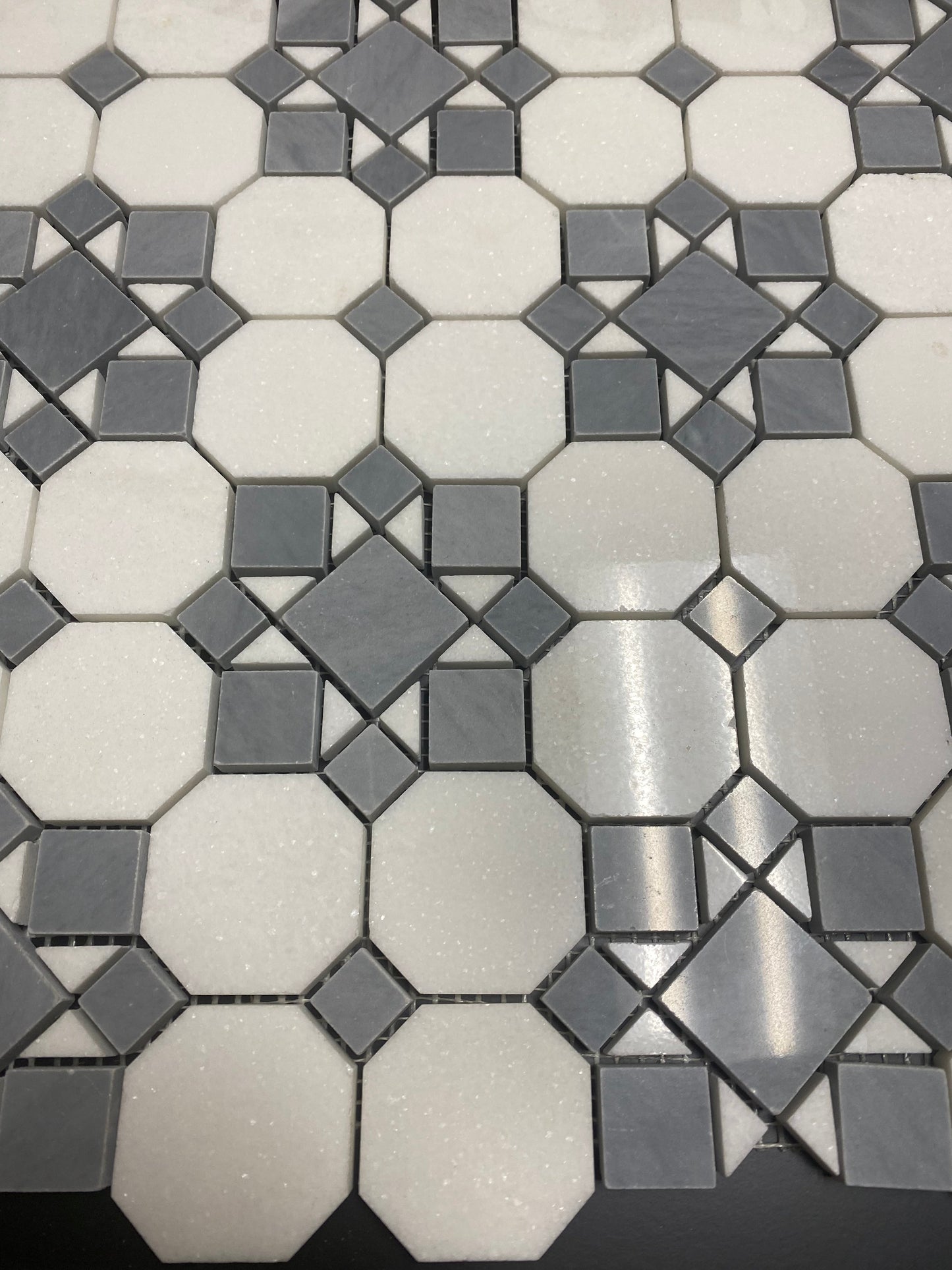 Thassos White Octagon Patio w/ Blue - Grey Mosaic Tile