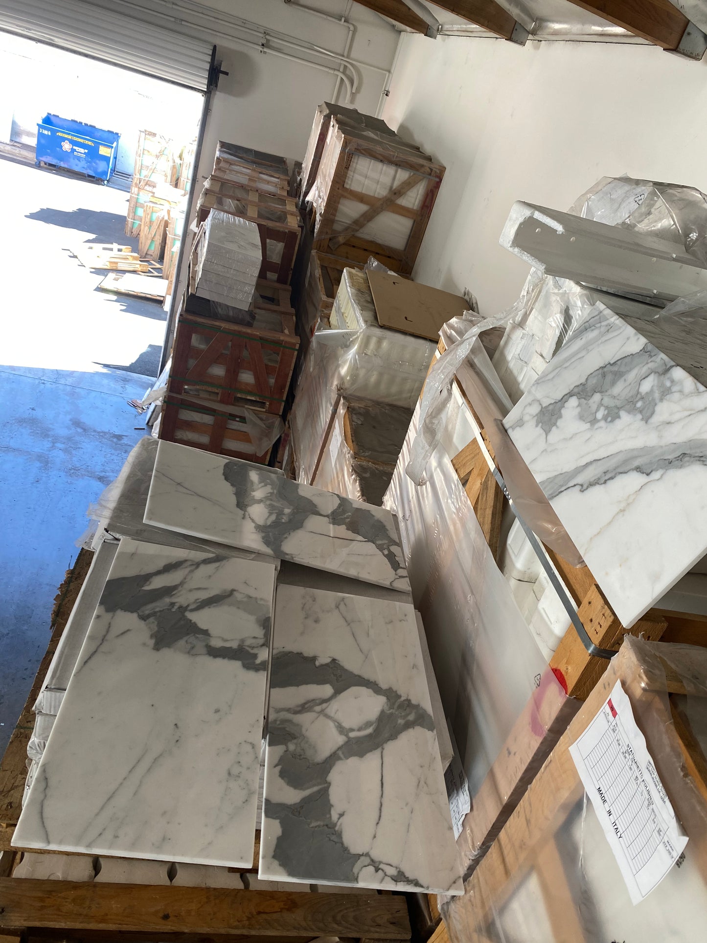 Statuario White (Lot #147) 12" x 24" Floor Tile Polished - 262 SF