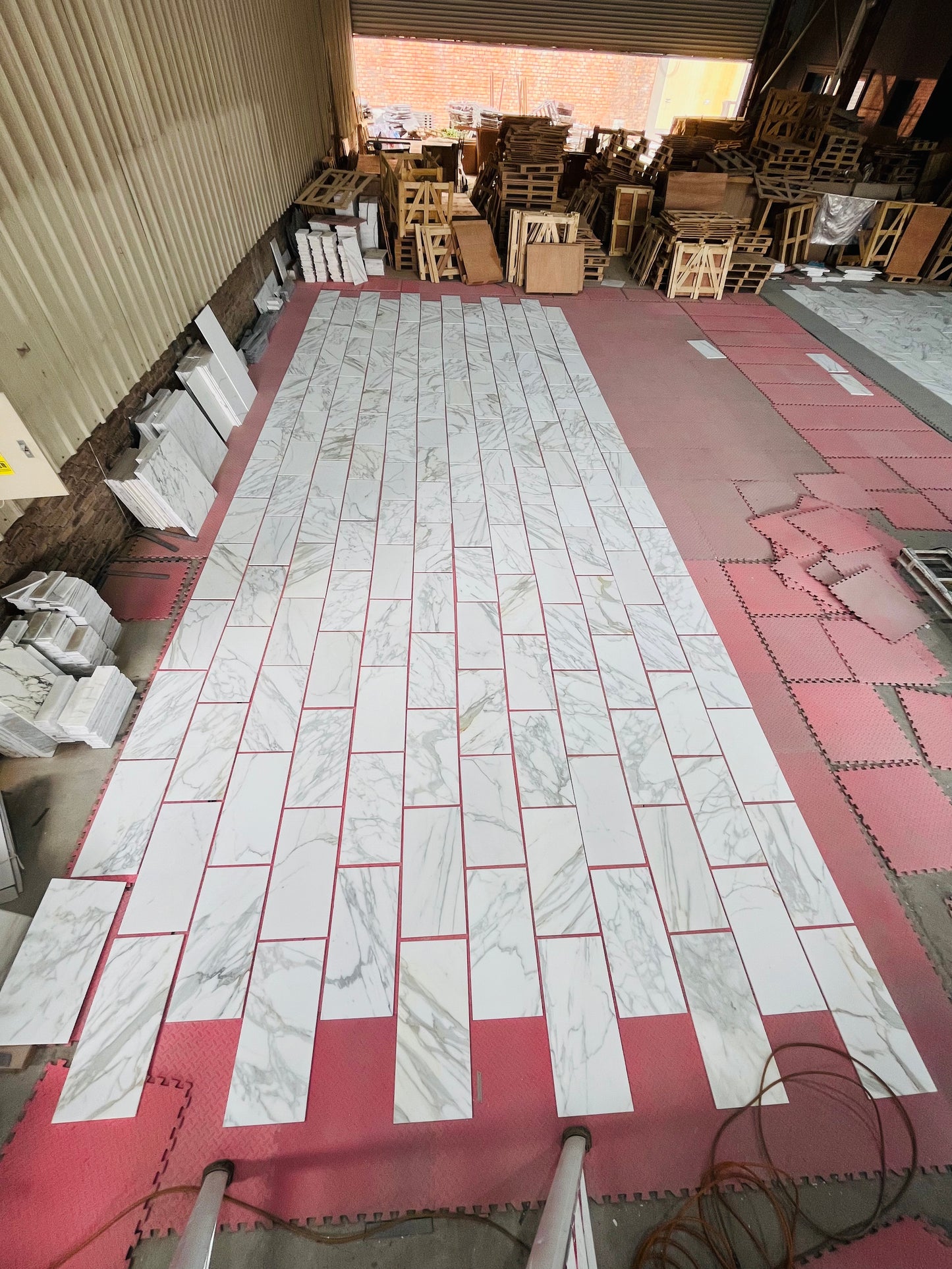 Calacatta Gold (Lot #EG-46/47/48/49) 12" x 24" Floor Tile Honed - 1440 SF