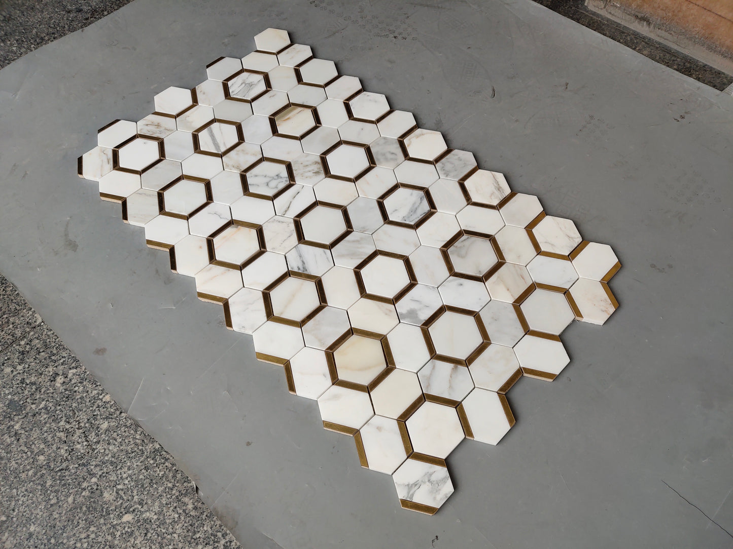 Calacatta Hexagon w/Brass Marble Polished 3" x 3" 3/8" Waterjet Mosaic