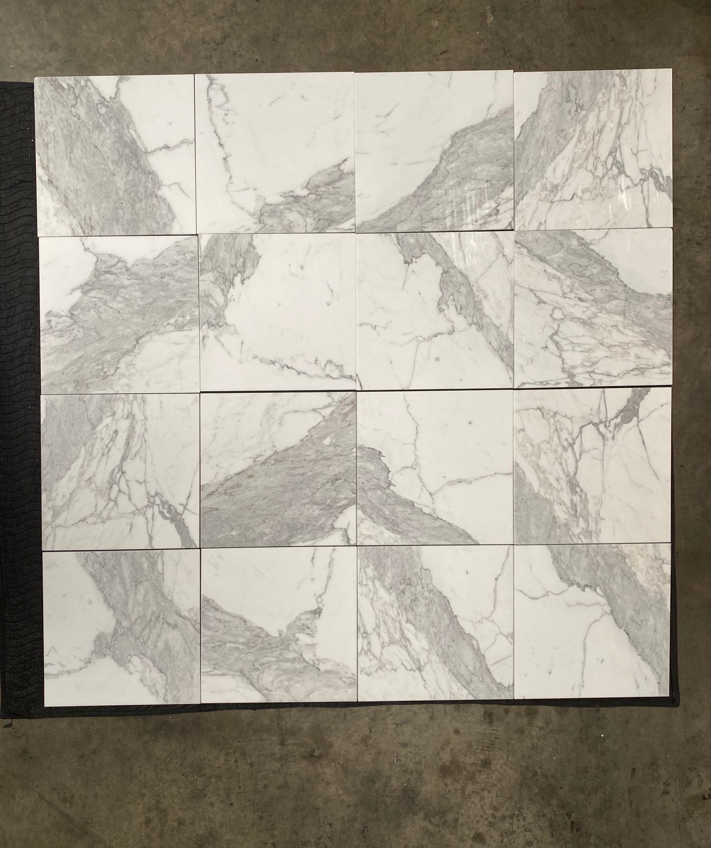 Statuario White (Lot #245) 18" x 18" Floor Tile Polished - 216 SF
