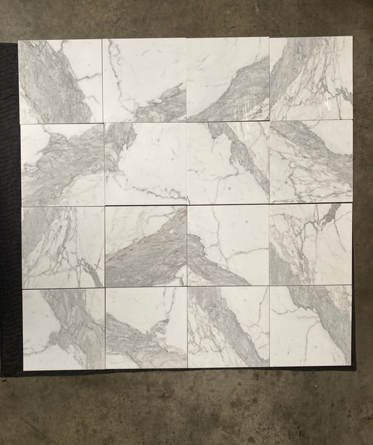 Statuario White (Lot #245) 18" x 18" Floor Tile Polished - 90 SF