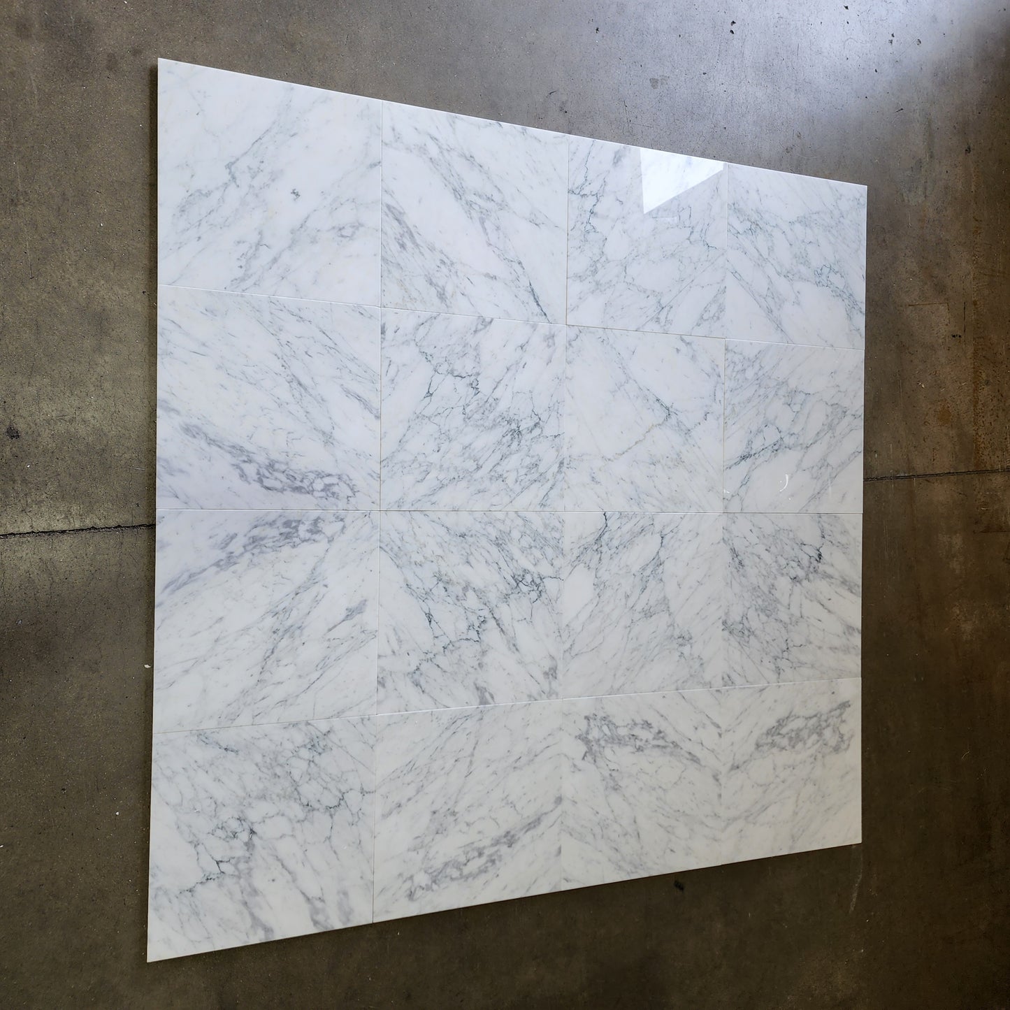 Calacatta Caldia (Lot #374) 18" x 18" Floor Tile Polished - 882 SF