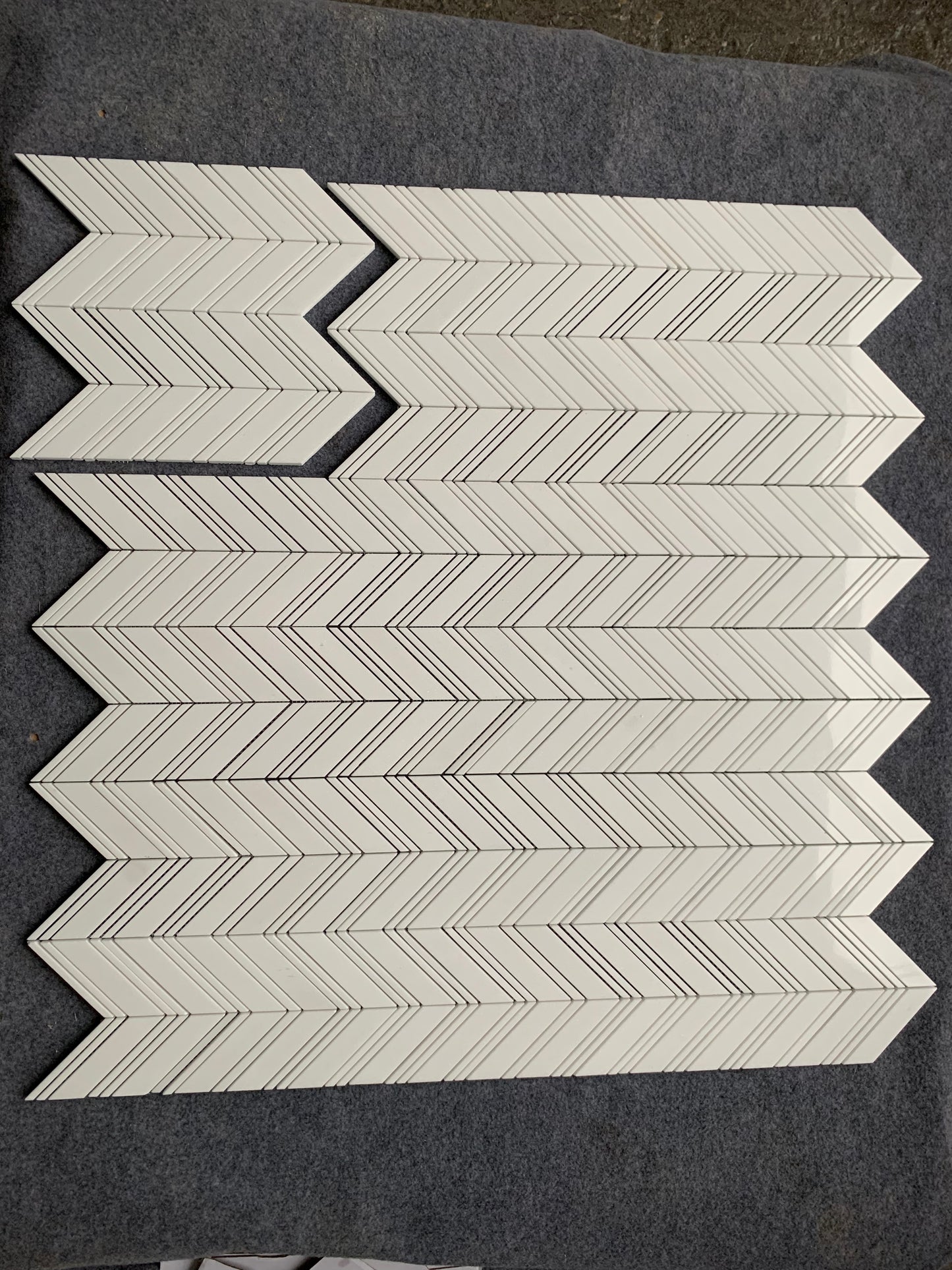 Thassos White 3/8 Chevron - Large (Single Color: Thassos) Marble Mosaic