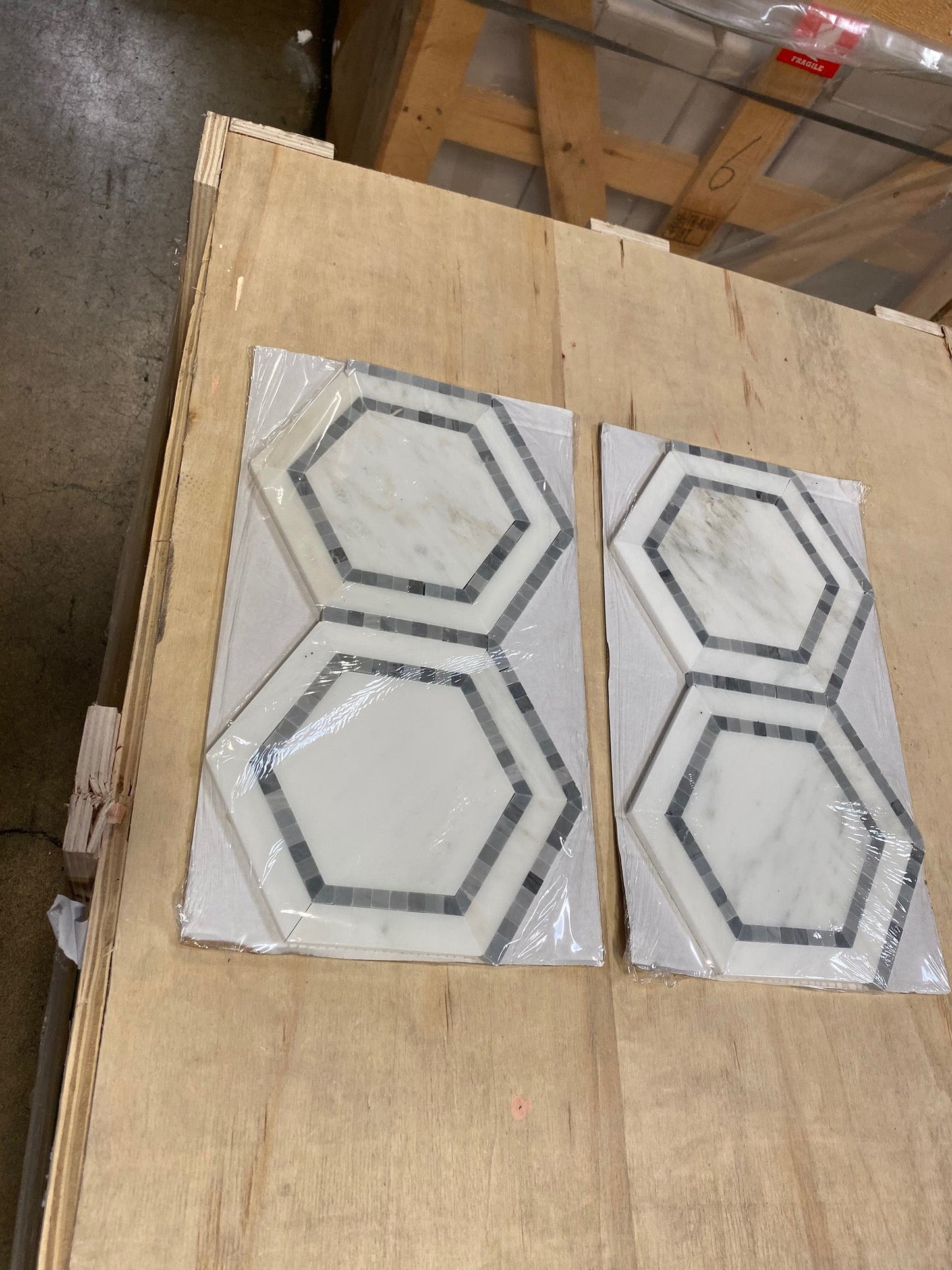 Oriental White Hexagon Combination w/ Blue - Gray Mosaic Tile 5x5"