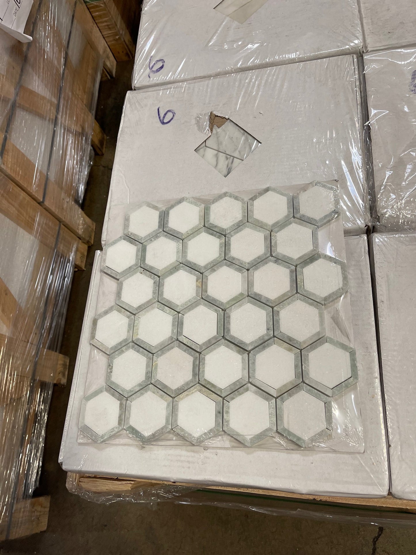 Thassos White Vortex Hexagon w/ Ming Green Mosaic Tile